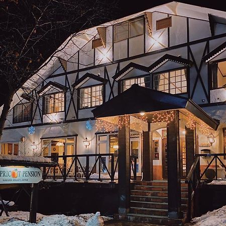 Apricot Pension Hakuba Exteriör bild