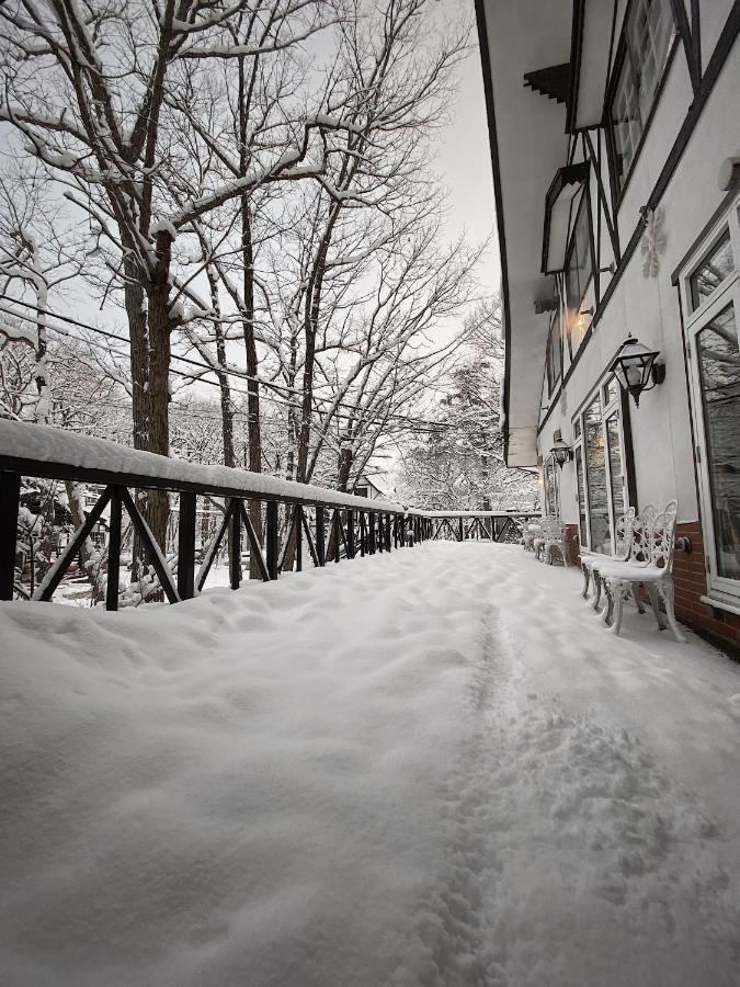 Apricot Pension Hakuba Exteriör bild
